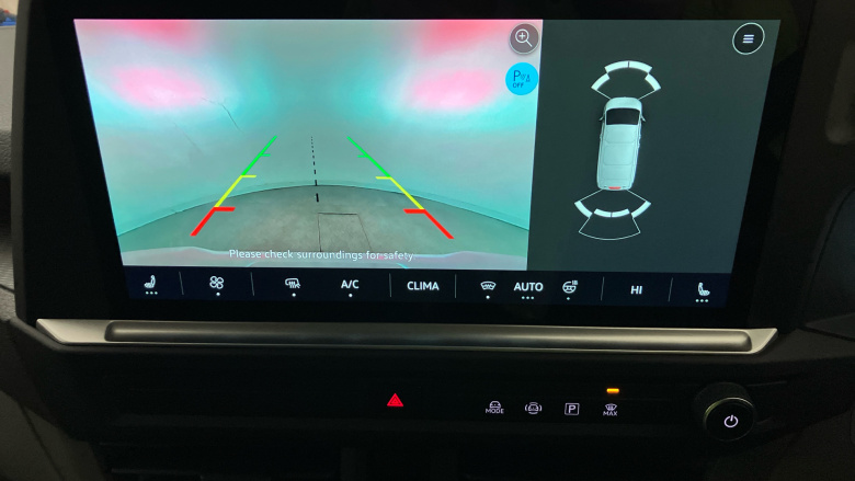 Volkswagen Transporter T32 Swb Electric 160kW 65kWh Commerce Pro Van Auto